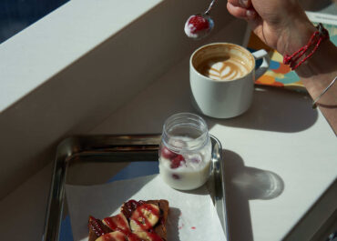 Healthy Cruise Ship Meals: How to Eat Well While You Sail